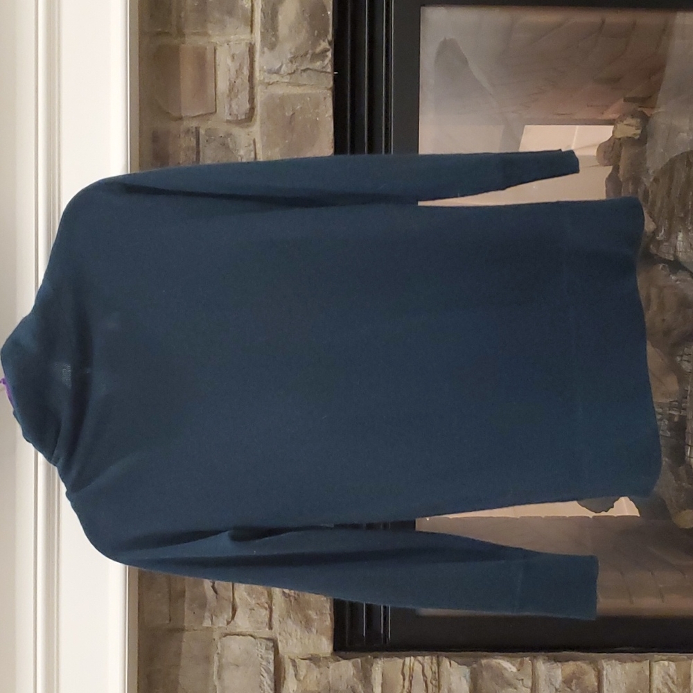 Sweater - Picture 3 of 3